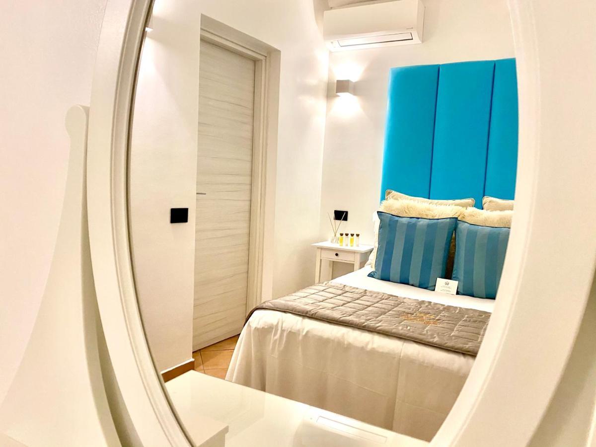 רומא Palace Fontana Di Trevi Apartments מראה חיצוני תמונה